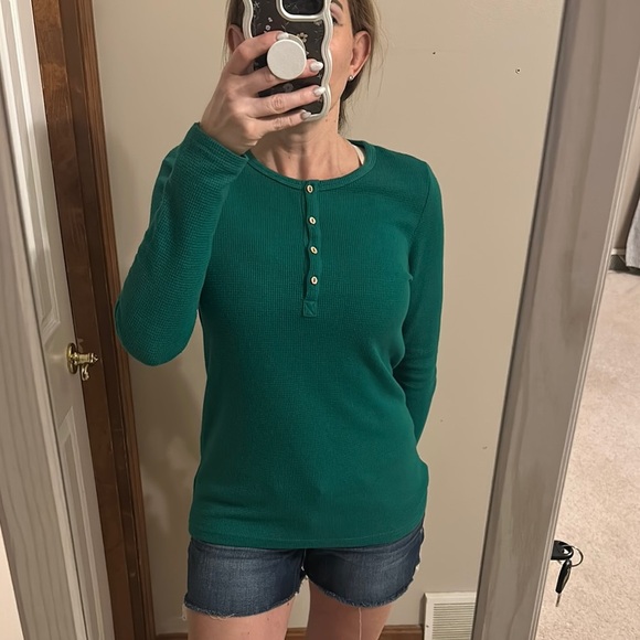 Michelle Mae Green Fitted Polo Sweatshirt - Picture 2 of 7